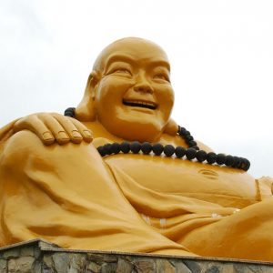 wakeboard-buddhist-temple-bambu-hostel-brazil-8